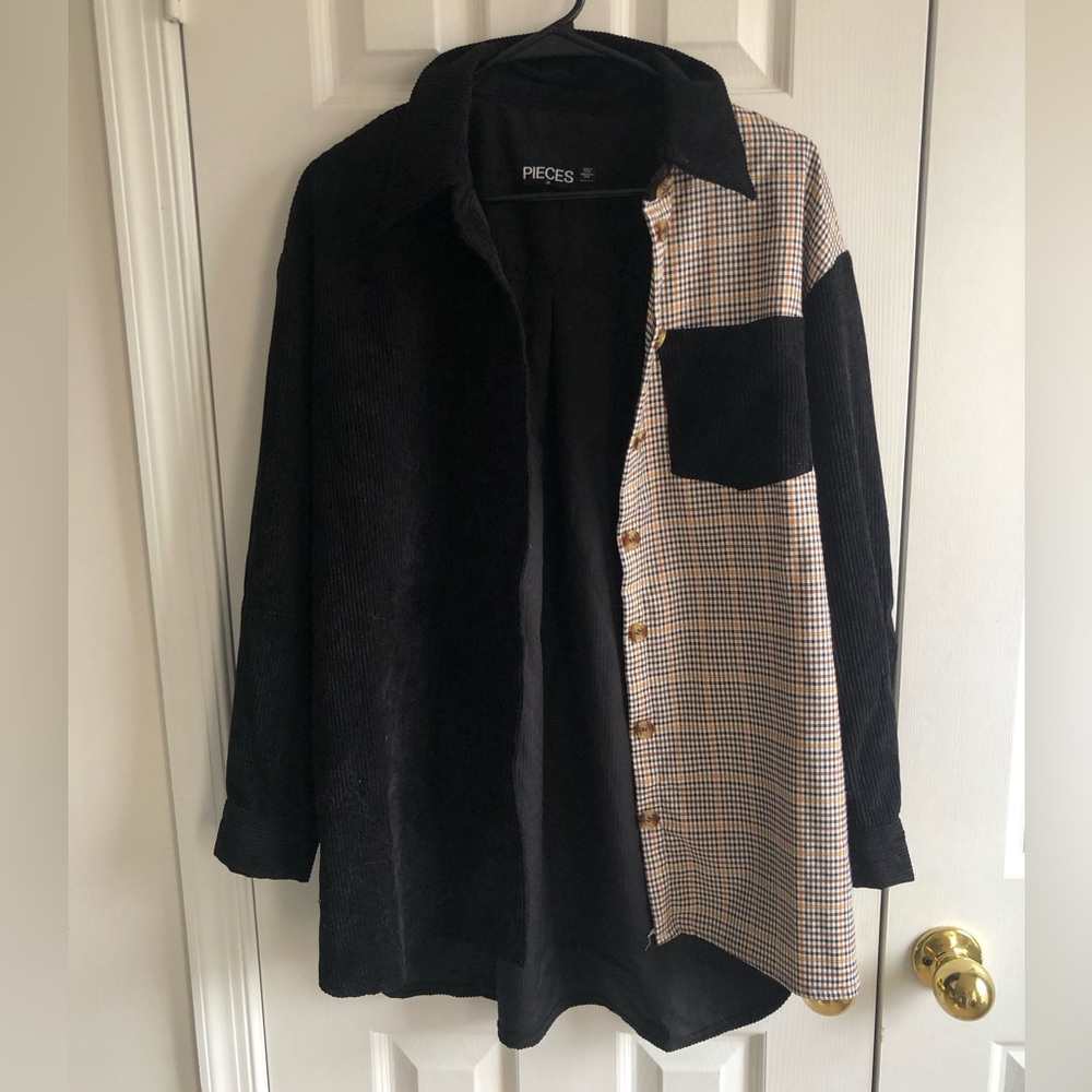 Two-toned corduroy shacket